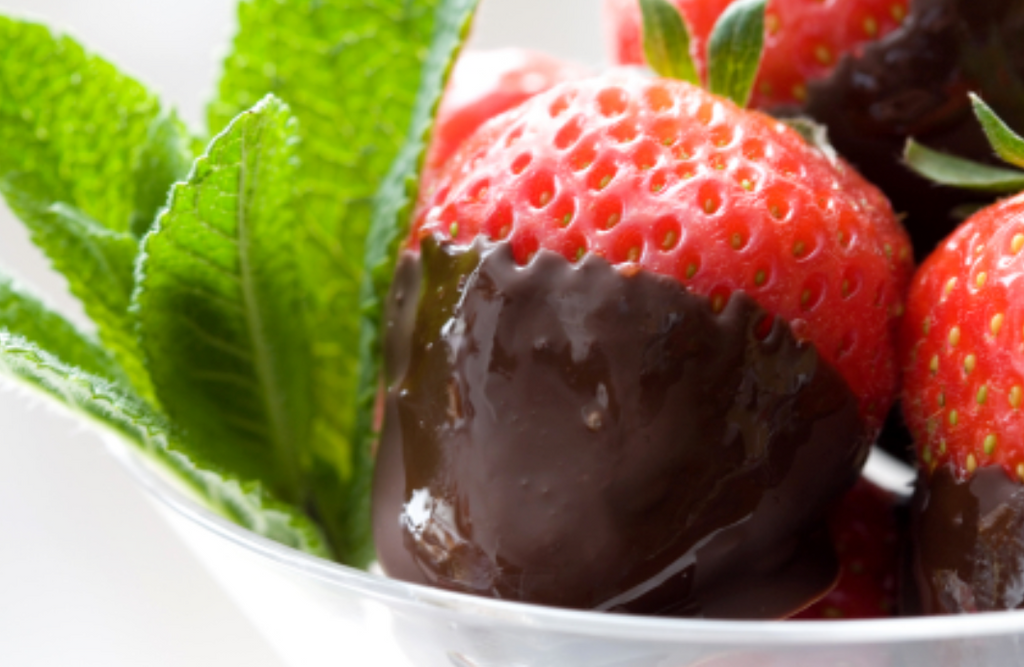 Chocolate Dipped Strawberries Recipe